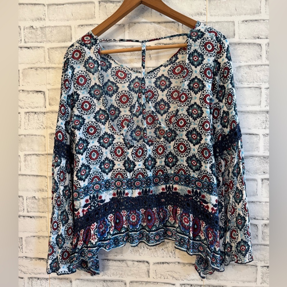 Patrons of Peace Anthropologie brand multi color lightweight open back top Med - Picture 2 of 4
